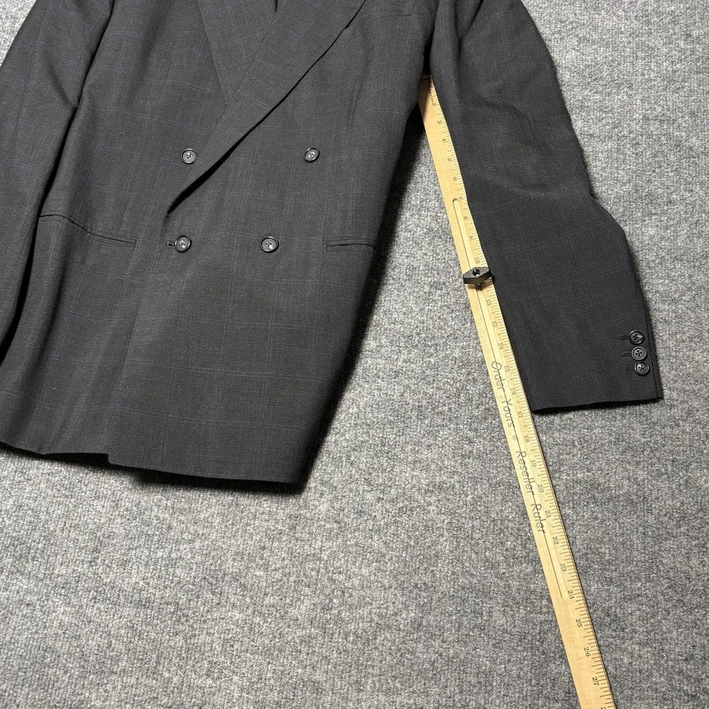 British Tailors Suit Mens 44R 33x34 Gray Check Wool Dormeuil 100 Made In England